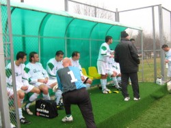 Футболистите бият пак с 4-1